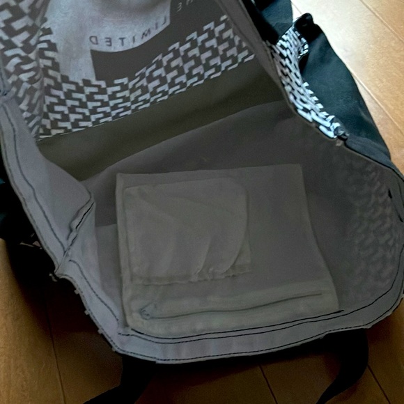 *SALE* NWOT The Limited Bag - Picture 4 of 5